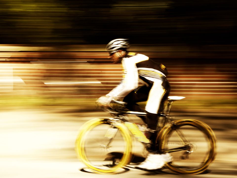 Spośród 1200 Stołów Wyprodukowanych Przez Firmę Ze Szczebrzeszyna Aż 96 200 kilometrów na dwóch kółkach. Brevet Roztocze staruje ze Szczebrzeszyna