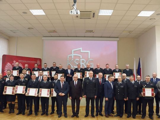 30 lat działania OSP KSRG w powiecie tomaszowskim. Posypały się medale i gratulacje Odprawa szkoleniowa prezesów i naczelników jednostek OSP KSRG oraz komendantów gminnych ZOSP RP powiatu tomaszowskiego.