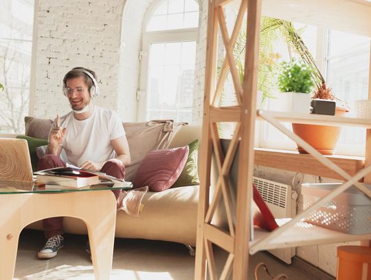 Angielski online to świetne rozwiązanie dla firm w erze COVID