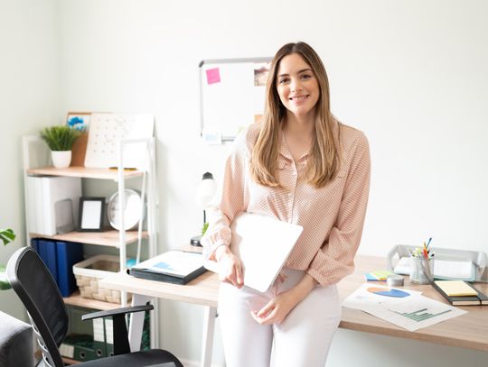 Asystent biura – czym się zajmuje i jak nim zostać?
