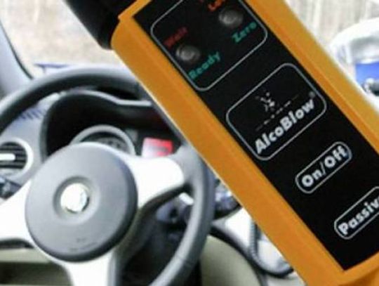 Bez pasów, na podwójnym gazie