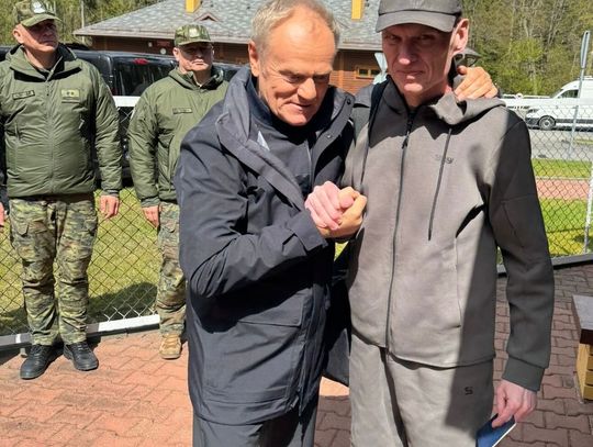 Białoruski reżim wypuszcza Andrzeja Poczobuta