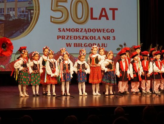 Biłgoraj: Pół wieku wychowania i pasji. Przedszkole świętowało