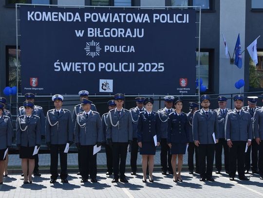 Biłgoraj: Policjanci świętowali. Były odznaczenia i awanse