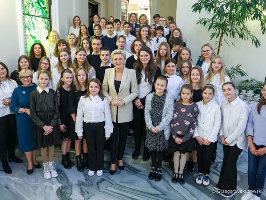 Biłgoraj: Uczniowie "piątki" z wizytą w Pałacu Prezydenckim