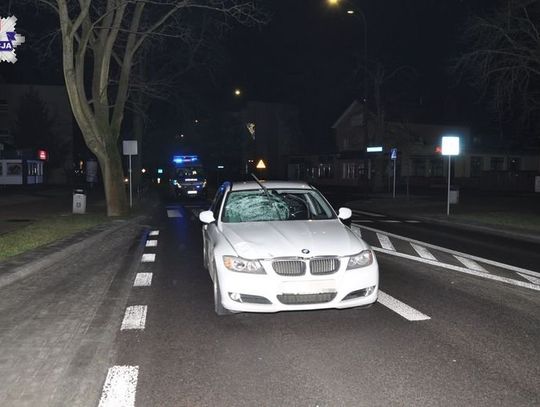 Biłgoraj: Wypadek na ul. Kościuszki. 23-latek wbiegł pod BMW