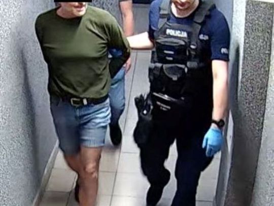 Biłgoraj: Zranił kolegę nożem podczas krojenia pomidorów