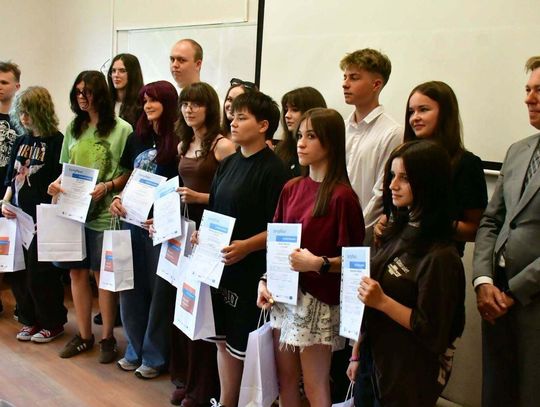 Praktyki zagraniczne uczniów zrealizowano w 7 różnych kierunkach – od gastronomii, przez modę i fryzjerstwo, reklamę i organizację turystyki, aż po spawalnictwo.