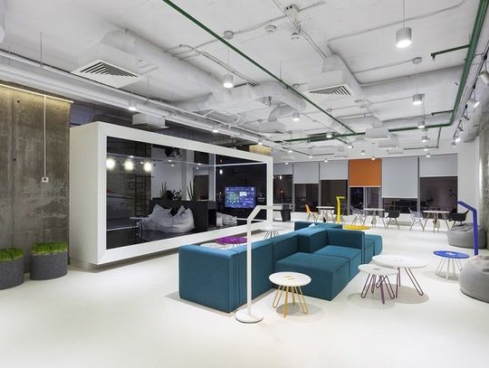 Biuro w dużym biurowcu to zalety dla firmy