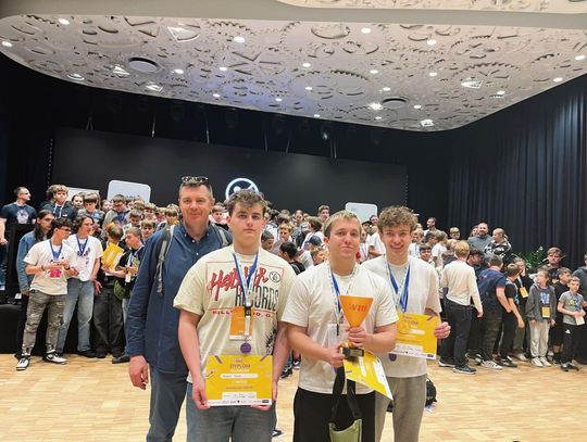 World Robotic Olympiad 2025. Drużyna z Zamościa Bonzo Team leci do Singapuru
