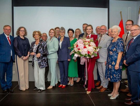 Za udzieleniem wotum zaufania burmistrzowi Hrubieszowa zagłosowało 13 radnych, jeden wstrzymał się od głosu. Podobnie rozłożyły się głosy podczas głosowania nad udzieleniem absolutorium.