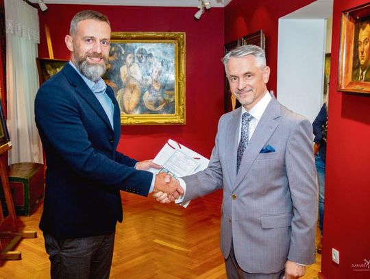 Były ambasador RP w Berlinie przyjechał z wyjątkowym prezentem