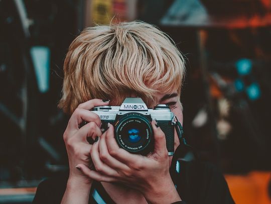 Chwilówka, raty w sklepie czy kredyt w banku na aparat? 