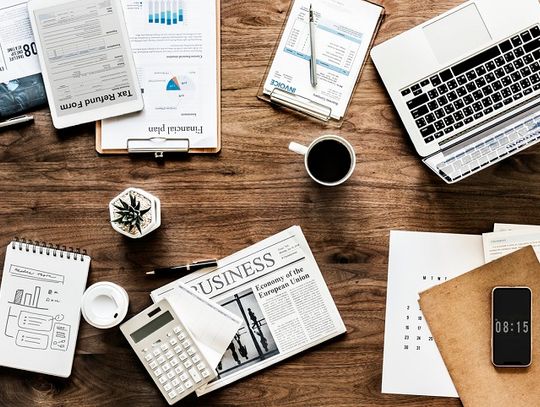 Co to jest marketing internetowy i dlaczego jest niezbędny dla większości biznesów?