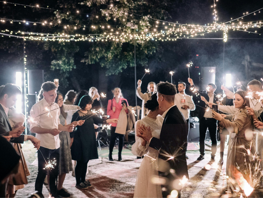 To wrzesień jest tym miesiącem, kiedy Polacy najczęściej zaczynają przygotowania do różnych imprez: komunii, urodzin czy wesel. To okazja do spotkań z rodziną czy znajomymi.