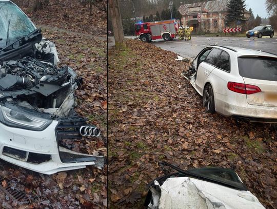Czołowe zderzenie osobówki z ciężarówką w Izbicy. DK17 całkowicie zablokowana
