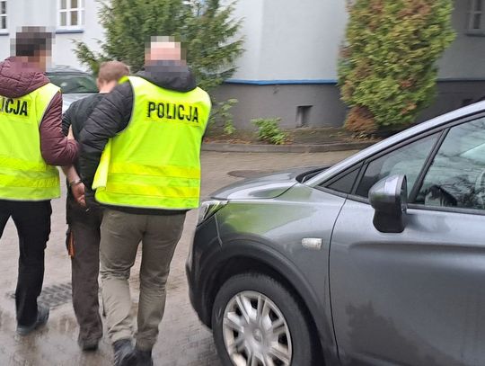 W nocy z piątku nad sobotę (14/15 listopada) włodawscy policjanci zostali wezwani na domową interwencję.