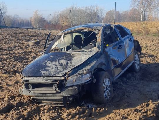 Mieszkaniec Maszowa poinformował, że do jego domu dobija się kobieta, która nie potrafi logicznie się wypowiadać. Na miejsce natychmiast skierowano patrol.