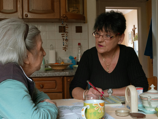 Trudniej będzie o dostęp do bonu senioralnego.
