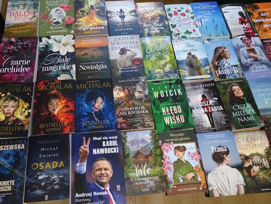Nowości książkowe w Bibliotece w Dołhobyczowie.