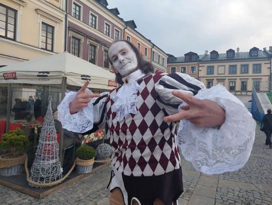 Praliny, czekoladowe figurki, Baklava, suszone owoce, chałwa, makowce, miody, a nawet dubajska czekolada! Ten słodki świat tylko w ten weekend gości w Zamościu.