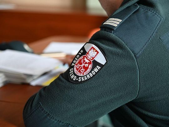 Trzej funkcjonariusze Służby Celno-Skarbowej z Oddziału Celno-Drogowego w Terespolu stracili pracę po tym, jak pełnili służbę pod wpływem alkoholu.