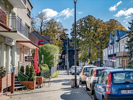 Największą niespodzianką raportu Algolytics Technologies jest Tomaszów Lubelski, który z wynikiem wskaźnika jakości życia na poziomie 0,917 został sklasyfikowany na 17. miejscu w Polsce.