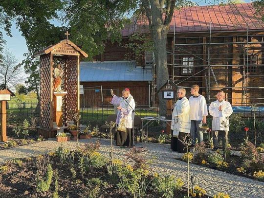 Gm. Komarów-Osada: Ogród św. Józefa w Dubie oficjalnie otwarty