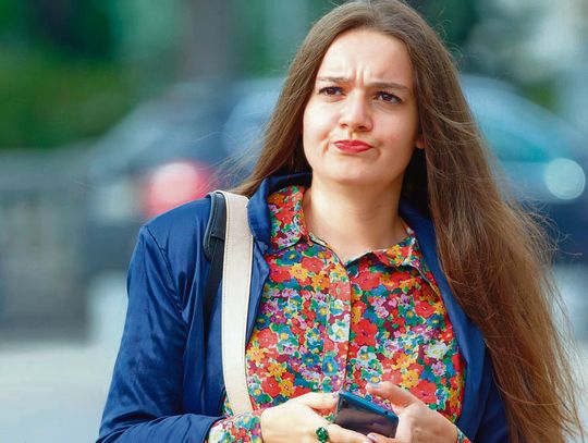 W gminie Lubycza Królewska mieszkańcy mają problem z zasięgiem w swoich telefonach komórkowych. Gdy muszą gdzieś zadzwonić, jadą do Hrebennego, bo tam znajduje się wieża telekomunikacyjna i wtedy „łączą się ze światem”.