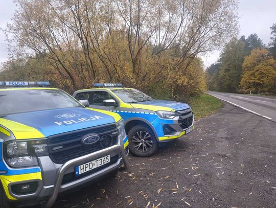 Policjanci z Ulhówka odnaleźli 83-letnią kobietę z gminy Łaszczów, która zgubiła się podczas grzybobrania.