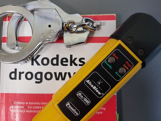 52-latek z gminy Werbkowice miał w sobie ponad 3 promile alkoholu i ciążył na nim sądowy zakaz kierowania pojazdami mechanicznymi, a mimo to prowadził osobowe volvo.