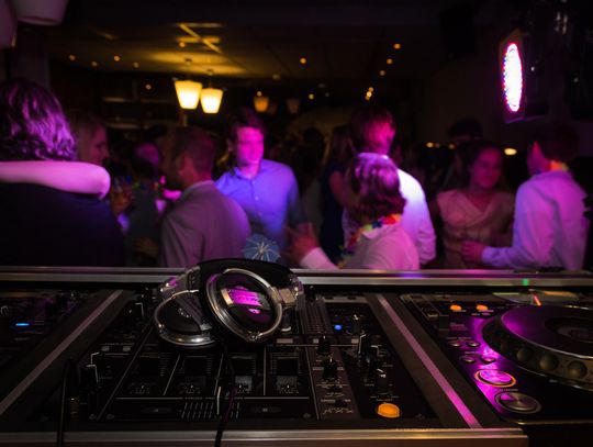 Gm. Zamość: Pobicie po dyskotece. Bo szturchnęła ją w tańcu