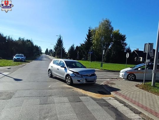 Nieustąpienie pierwszeństwa przyczyną kolizji w Skokówce (gm. Zamość).