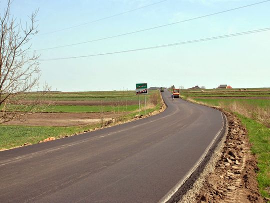 Gm. Zamość: Ze Zwódnego do Pniówka jak po stole