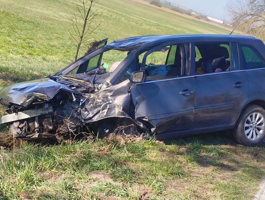 Do groźnie wyglądającego wypadku doszło w Niedzielę Wielkanocną rano w gminie Jarczów.
