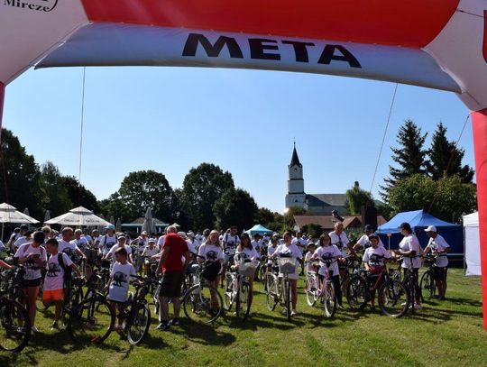 Gmina Mircze: Jechali na rowerach i polowali na ciekawe zdjęcia