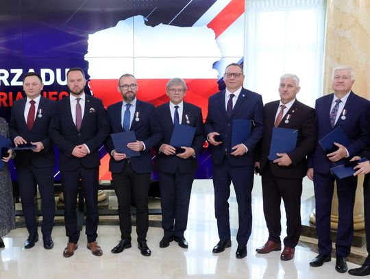 Odznakę Honorową za Zasługi dla Samorządu Terytorialnego otrzymał Skarbnik Gminy Susiec – Jan Kudełka.