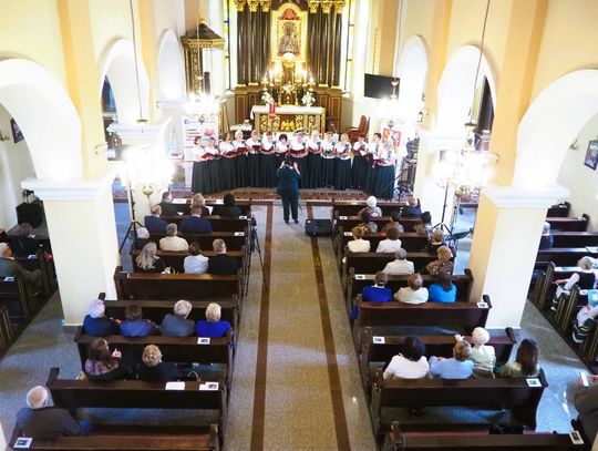 W kościele parafialnym pw. św. Jana Chrzciciela w Lipsku odbył się VIII Przegląd TOTUS TUUS Pieśni Maryjnej i Religijnej.