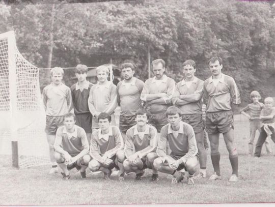 Granica Lubycza Królewska przed jednym z meczów w sezonie 1989/1990.