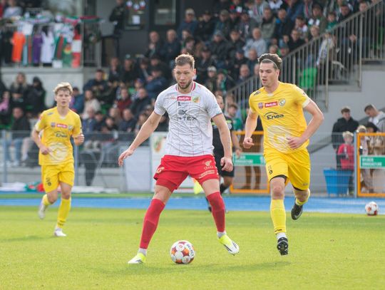 Hetman Zamość wygrał na wyjeździe z KSZO 1929 Ostrowiec Świętokrzyski 2:1 (0:0), zremisował na własnym stadionie z niepokonaną dotąd Chełmianką 2:2 (1:1), a w kolejnym meczu u siebie pokonał Czarnych Połaniec 1:0 (0:0).