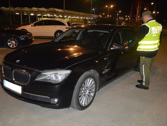 Hrebenne: Luksusowe BMW nie wyjechało z Polski. Samochód był kradziony