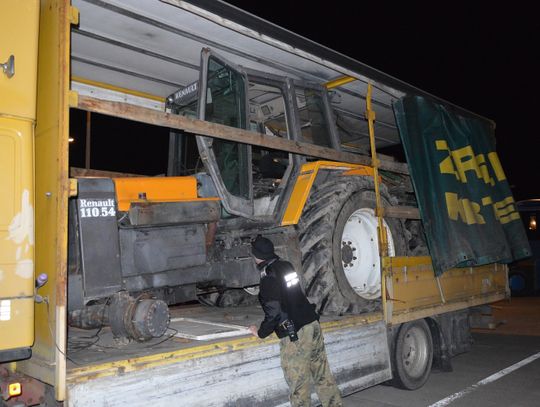 Hrebenne: Mołdawianka chciała wywieźć z Polski na Ukrainę kradziony ciągnik 
