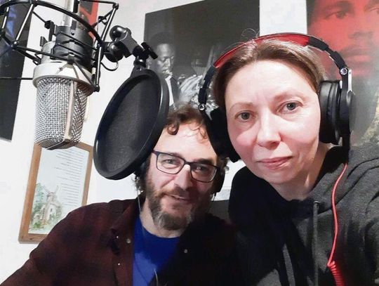 O czym rozmawia się w „Barze pod Kulawym Kogutem”? Słuchowisko z Hrubieszowa zdobywa słuchaczy w całej Polsce