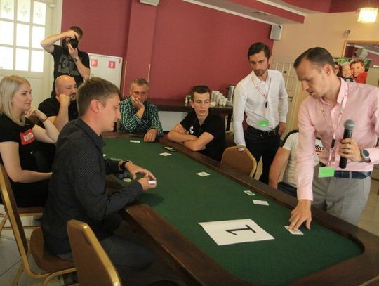 Hrubieszów: Pokerzyści dzieciom