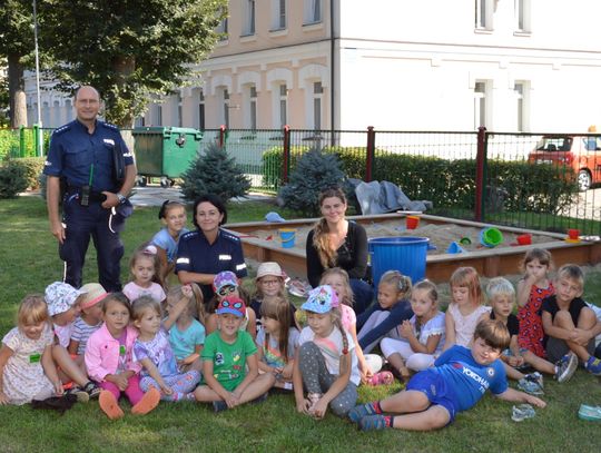 Hrubieszów: Policjanci u przedszkolaków. Mówili o bezpieczeństwie