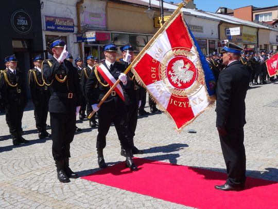 Hrubieszów: Sztandar, awanse i medale