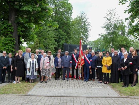 Hrubieszów w hołdzie żołnierzom 27. Wołyńskiej Dywizji Piechoty AK.