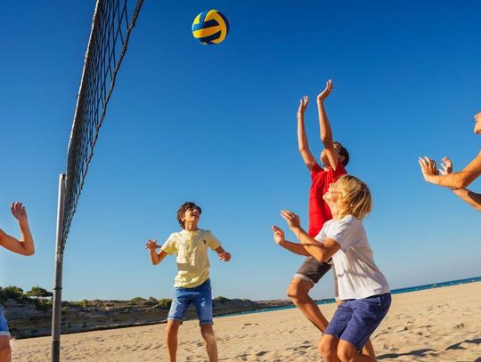 Jak wybrać letnie kolonie dla dzieci?