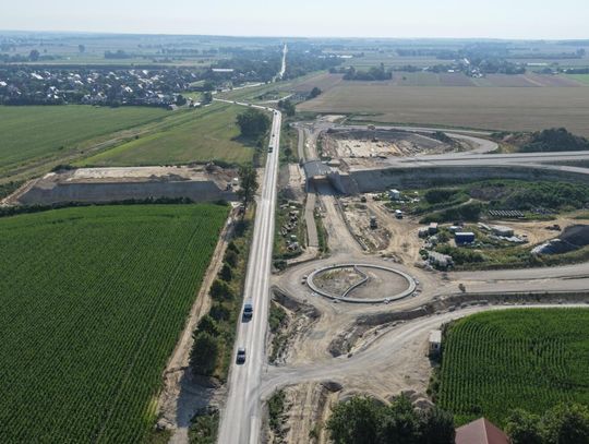 Budowa S17 pod Zamościem zbliża się do półmetka