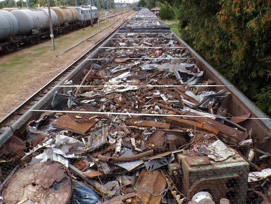 35 wagonów pociągu towarowego z Ukrainy skontrolowali funkcjonariusze Służby Celno-Skarbowej z Lubelskiego Urzędu Celno-Skarbowego z Białej Podlaskiej (LUCS).